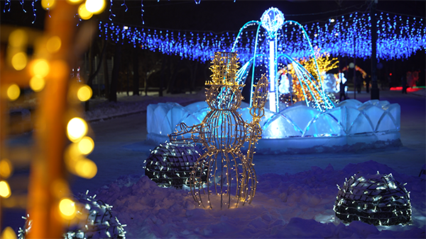 Новогоднее украшение города